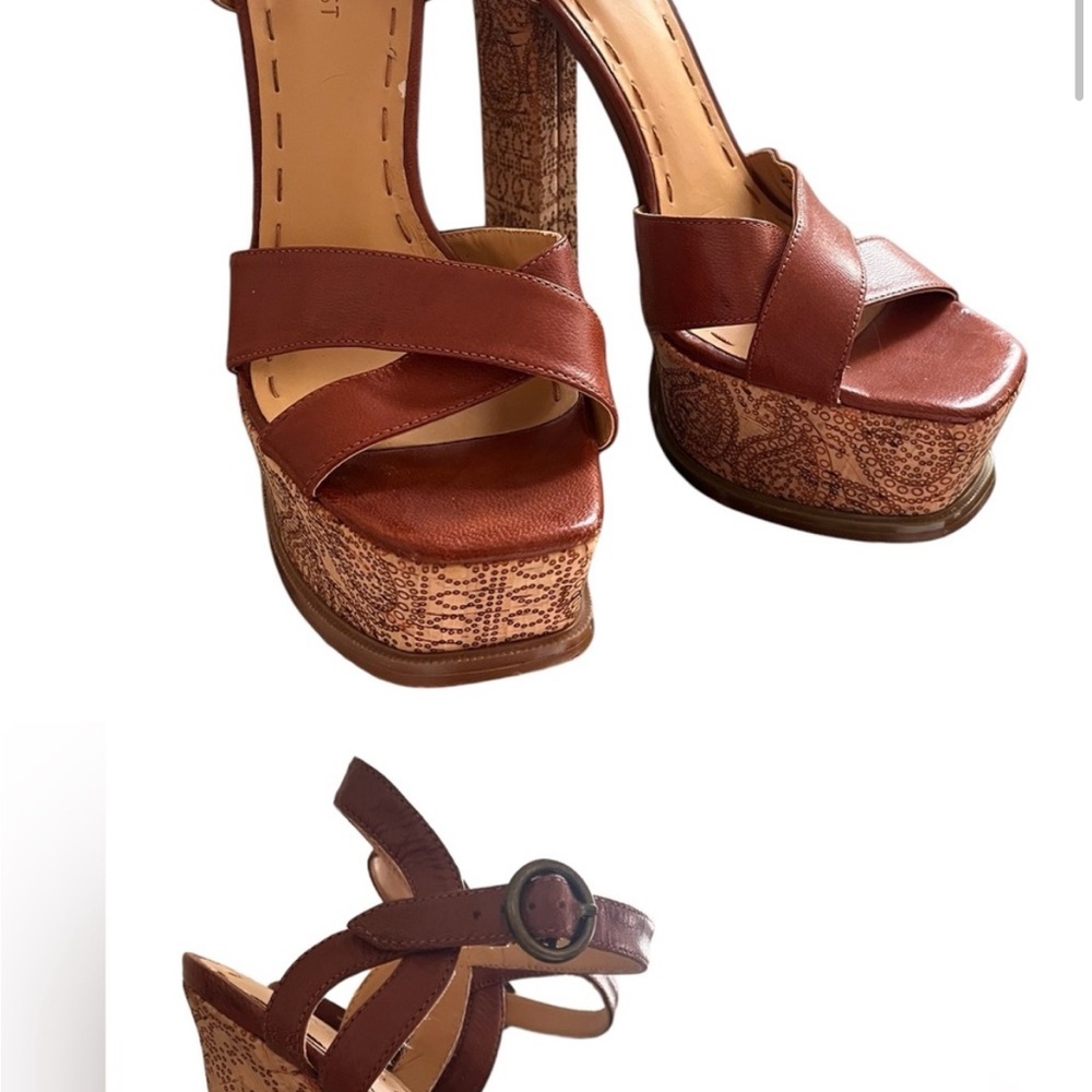 Nine West Brown Platform Sandals